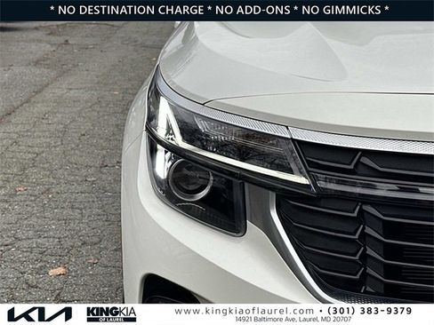 Used 2025 Kia Seltos EX w/ EX Sunroof Package image 28