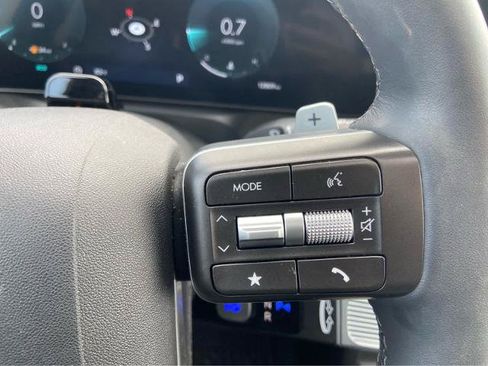 Used 2026 Hyundai Palisade SEL FWD image 22