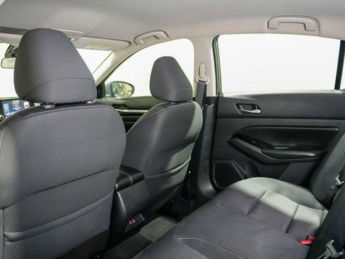Used 2021 Nissan Altima 2.5 SV FWD image 16