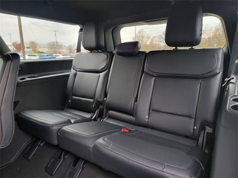 New 2025 Ford Expedition Max Platinum w/ Stealth Performance Package image 21