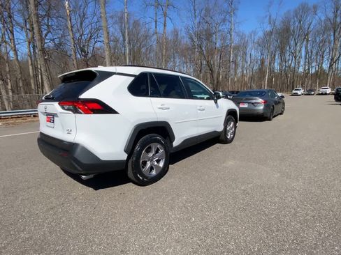 Used 2023 Toyota RAV4 XLE w/ Convenience Package image 11