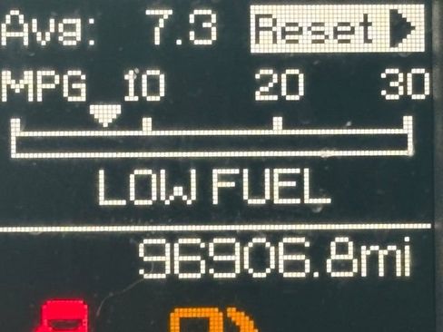 Used 2020 RAM 1500 Classic SLT AWD/4WD image 26