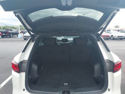 Used 2023 Chevrolet Blazer RS w/ Enhanced Convenience Package FWD image 29