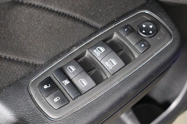 Used 2021 Dodge Charger SXT w/ Blacktop Package RWD image 18