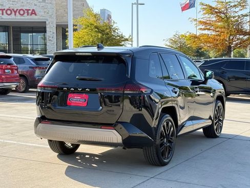 Used 2026 Toyota RAV4 XSE AWD/4WD image 4