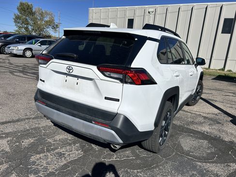 Used 2024 Toyota RAV4 Adventure AWD/4WD image 5