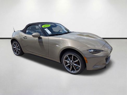 Certified 2023 MAZDA MX-5 Miata Grand Touring w/ Weather Package RWD image 2
