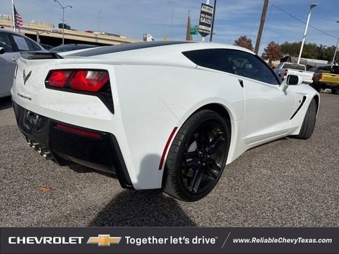 Used 2019 Chevrolet Corvette Stingray Coupe w/ 1LT image 7
