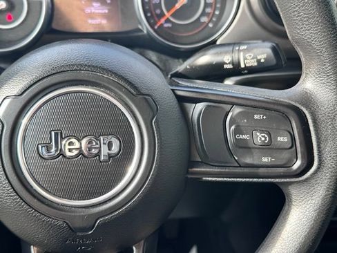 Used 2019 Jeep Wrangler Unlimited Sport AWD/4WD image 20