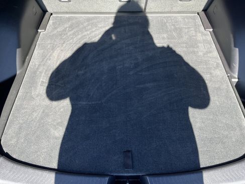 Used 2025 Chevrolet Equinox EV LT image 11