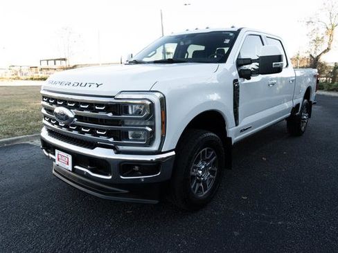 Used 2023 Ford F350 Lariat w/ Lariat Ultimate Package image 7