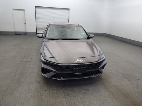 Used 2024 Hyundai Elantra SEL FWD image 14