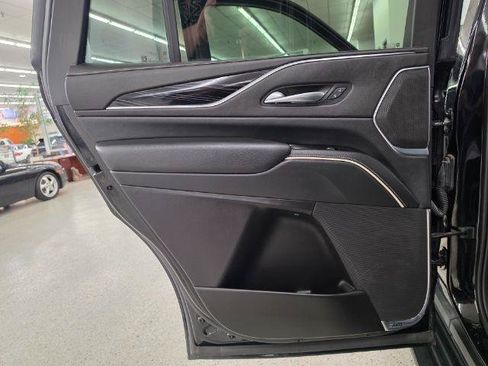 Used 2023 Cadillac Escalade Sport AWD/4WD image 30