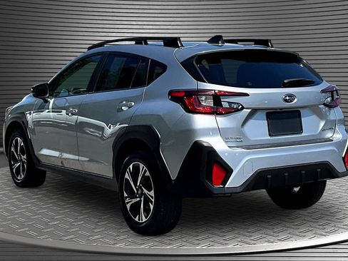 Used 2024 Subaru Crosstrek 2.0i Premium AWD/4WD image 4