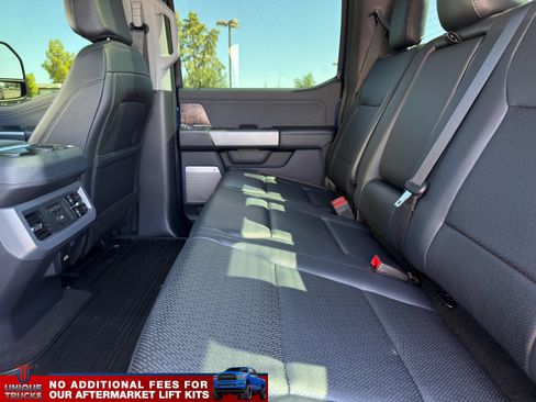 Used 2026 Ford F250 Lariat w/ Tremor Off-Road Package AWD/4WD image 24