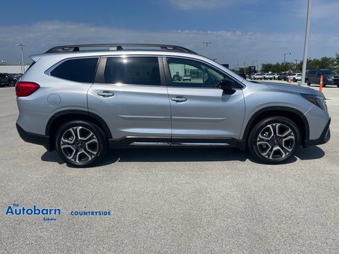 Used 2026 Subaru Ascent Limited AWD/4WD image 6