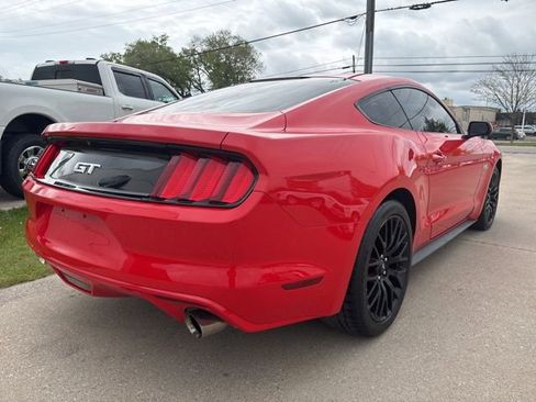 Used 2017 Ford Mustang GT w/ GT Performance Package RWD image 13