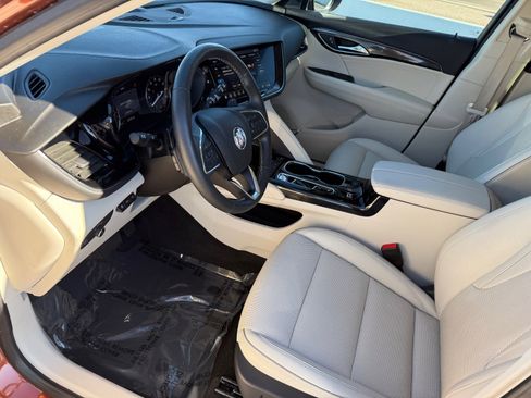 Used 2021 Buick Envision Essence w/ Technology Package I image 20