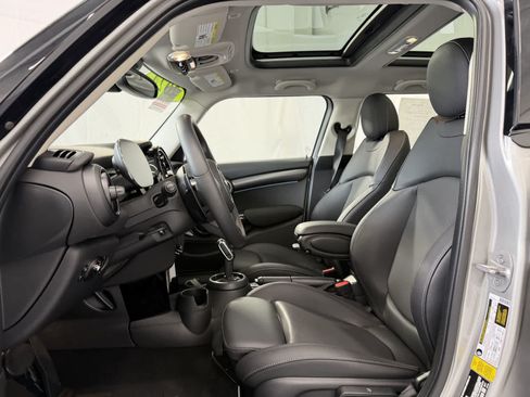 Certified 2024 MINI Cooper S FWD image 10