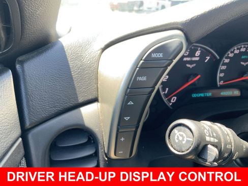 Used 2005 Chevrolet Corvette Coupe w/ Preferred Equipment Group RWD image 6