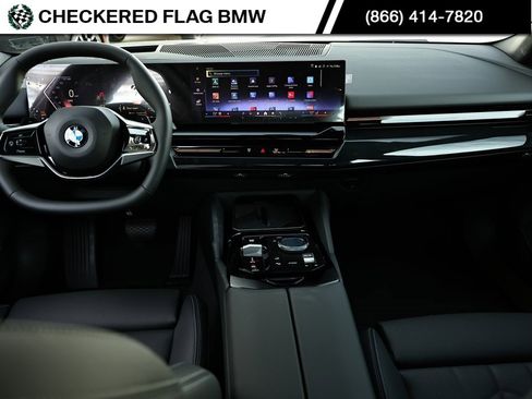 Certified 2025 BMW 530i w/ Premium Package image 27