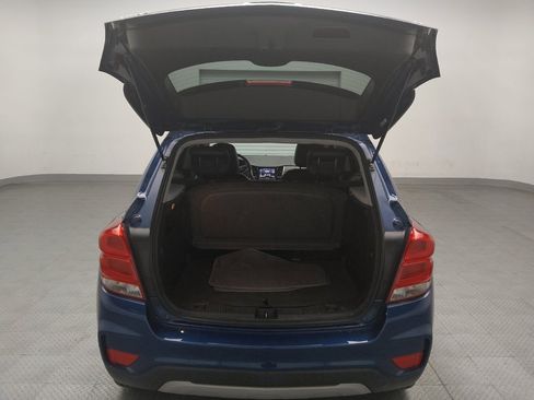 Used 2020 Chevrolet Trax LT w/ LT Convenience Package FWD image 29