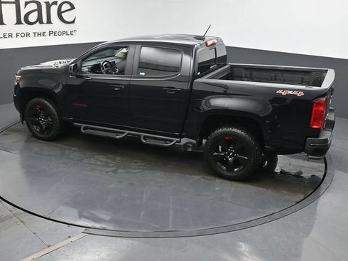 Used 2020 Chevrolet Colorado LT w/ Redline Special Edition AWD/4WD image 41