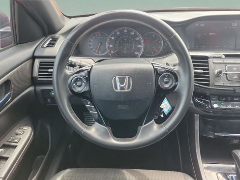 Used 2016 Honda Accord Sport image 12