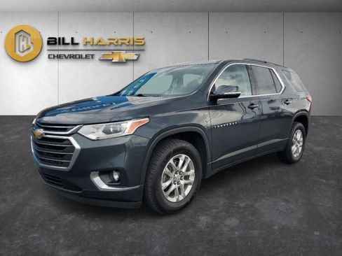 Used 2019 Chevrolet Traverse LT FWD image 1