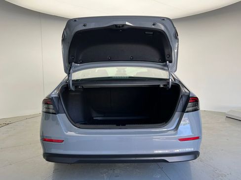 Used 2024 Honda Accord Sport image 5