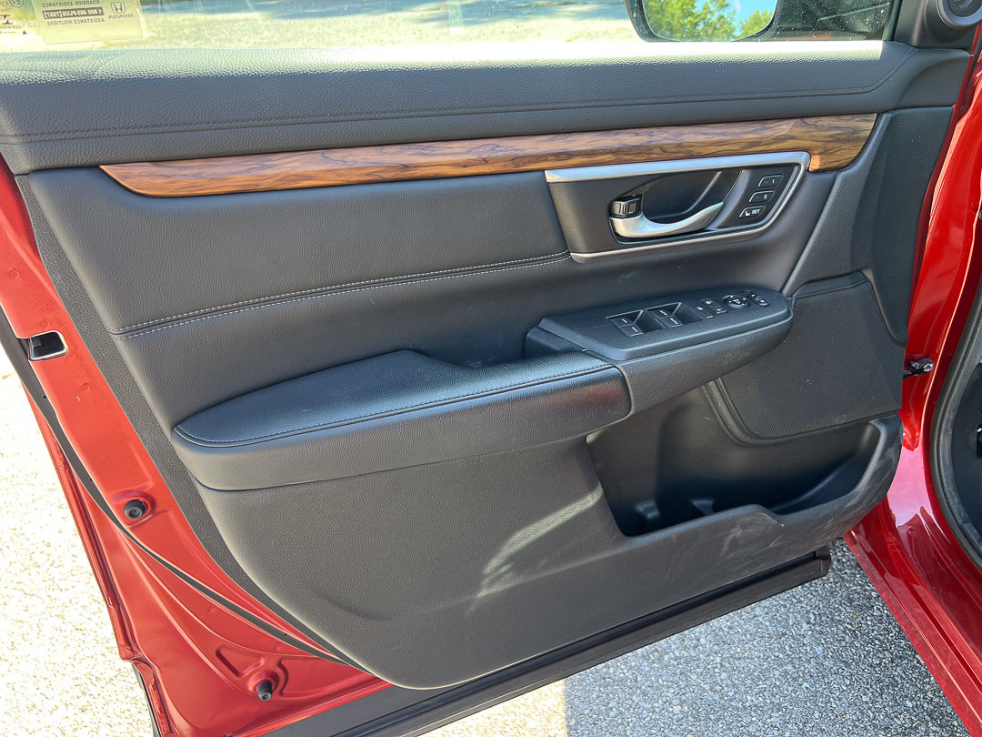 Used 2017 Honda CR-V Touring image 14