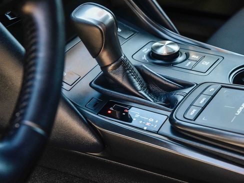 Used 2024 Lexus IS 300 F Sport w/ Accessory Package image 21