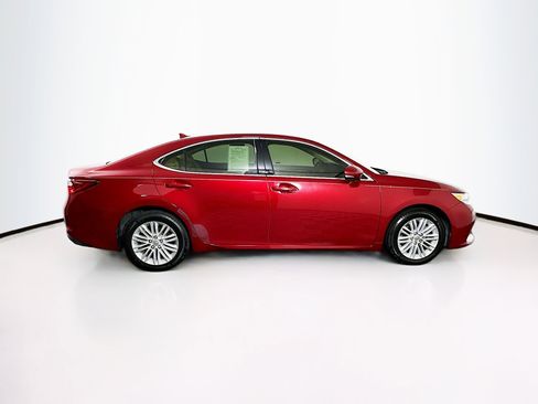 Used 2014 Lexus ES 350 w/ Luxury Package FWD image 10