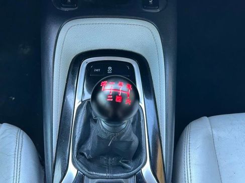 Used 2019 Toyota Corolla XSE image 13