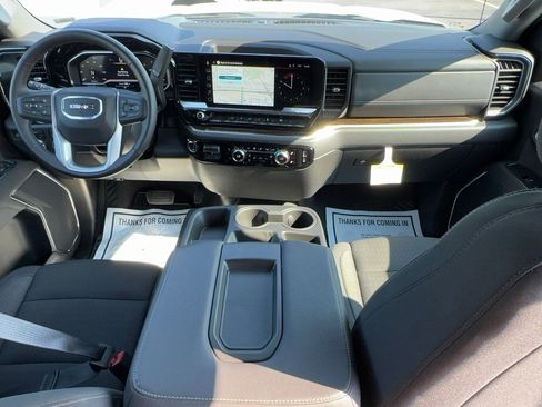 Certified 2025 GMC Sierra 1500 Elevation AWD/4WD image 12