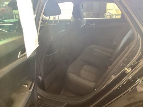 Certified 2025 Kia K5 LXS FWD image 16