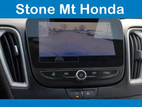 Used 2024 Chevrolet Malibu LT image 28