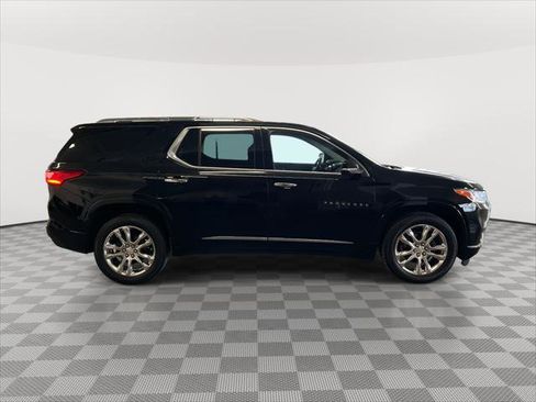 Used 2021 Chevrolet Traverse High Country image 4