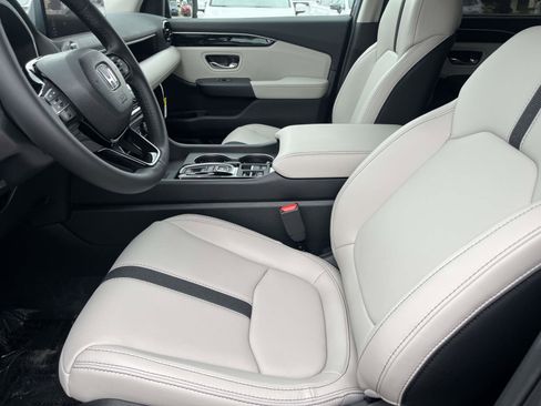 New 2026 Honda Pilot EX-L image 9