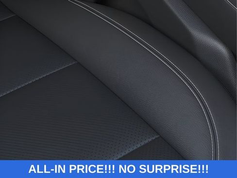 New 2027 Chevrolet Traverse LT FWD image 15