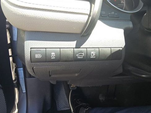 Used 2022 Toyota Camry LE FWD image 17