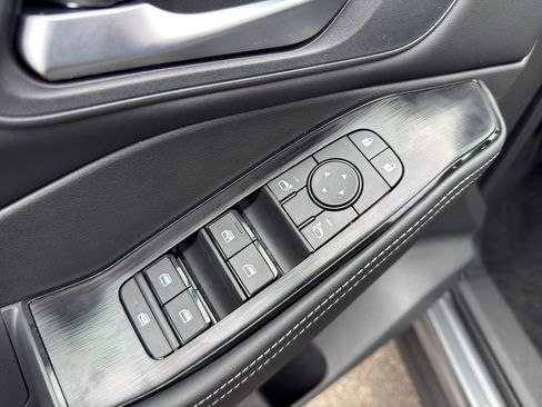 New 2026 Nissan Rogue SV image 12