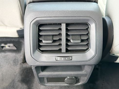 Certified 2024 Volkswagen Tiguan S AWD/4WD image 19