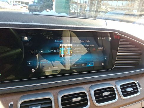 Used 2022 Mercedes-Benz GLE 350 4MATIC image 23