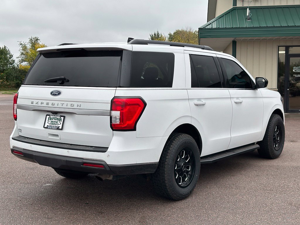 Used 2022 Ford Expedition XL AWD/4WD image 6