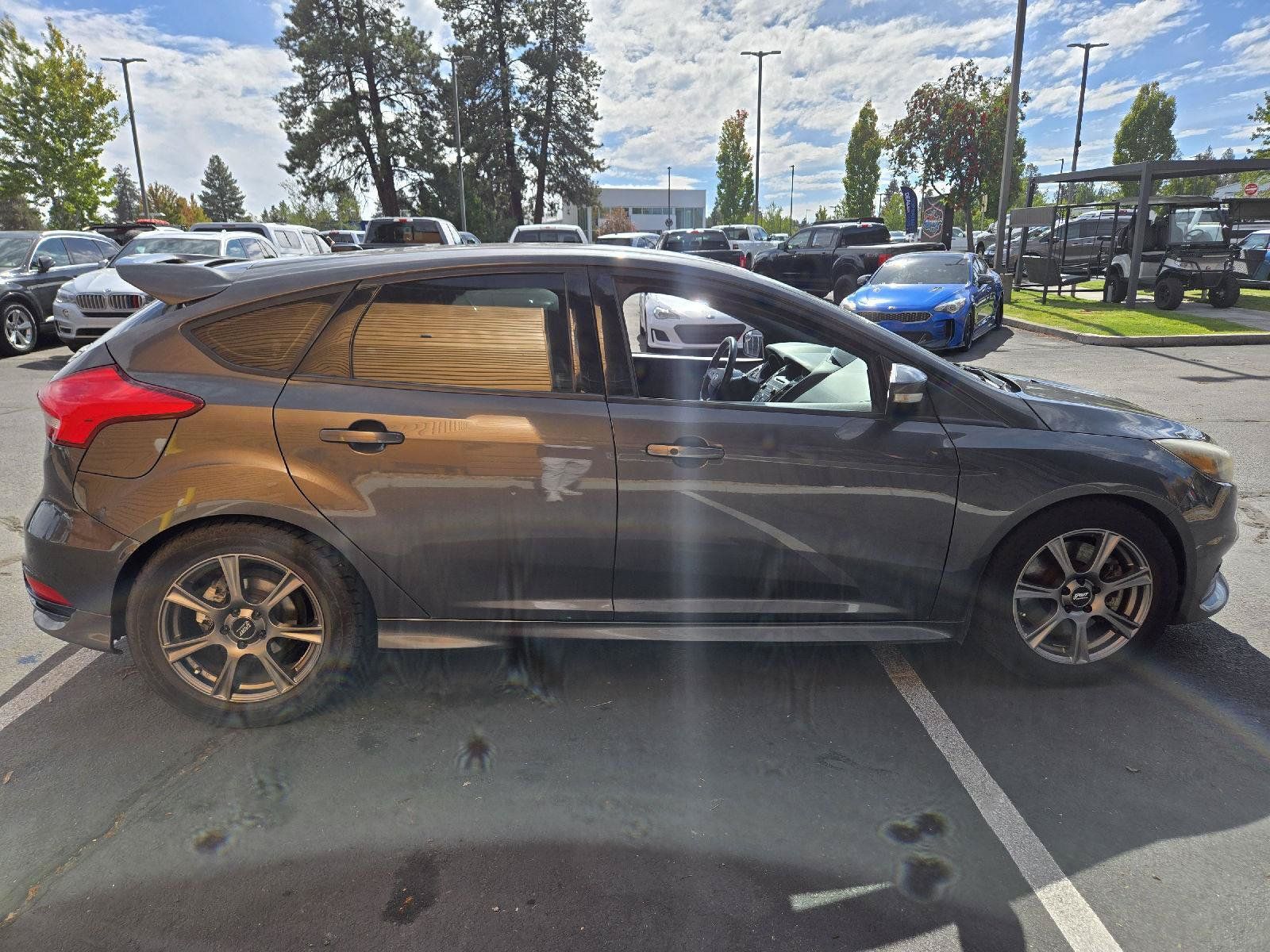 Used 2016 Ford Focus ST FWD image 6