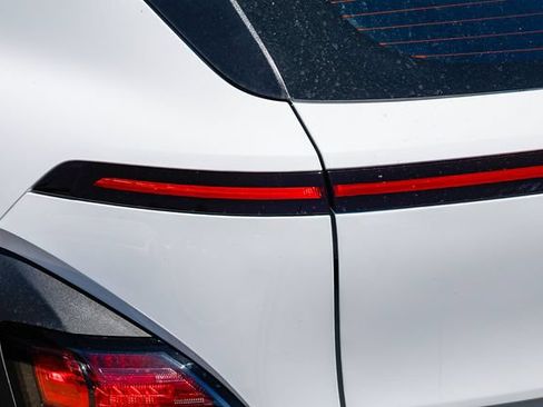New 2026 Hyundai Kona SE FWD image 10