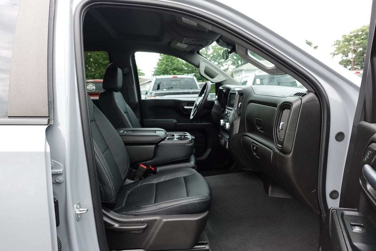 Used 2024 GMC Sierra 1500 Pro w/ Graphite Edition AWD/4WD image 33