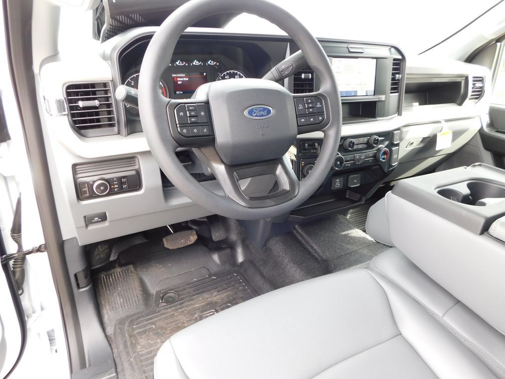 New 2025 Ford F350 XL w/ XL Chrome Package AWD/4WD image 15