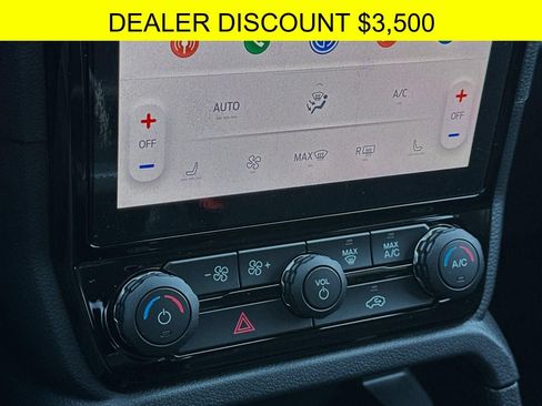 New 2024 Ford Ranger XLT RWD image 21